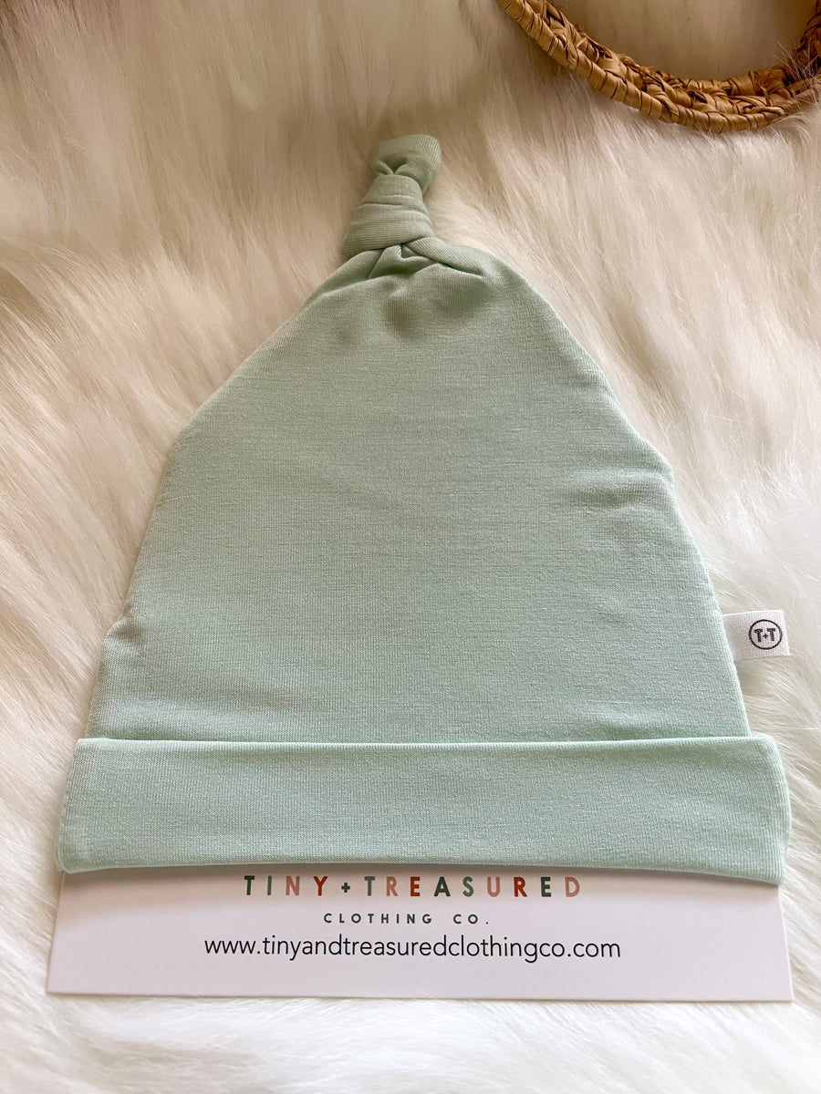 NEWBORN KNOT HAT - MINT GREEN